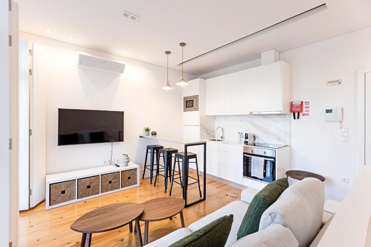 Wonderful Duplex W Private Patio & Ac By Lovelystay OOporto Exterior foto